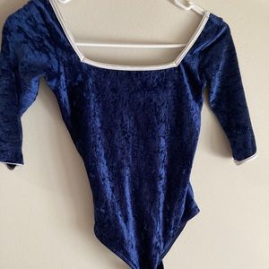 Yumiko Marike size L blue velvet 3/4 sleeve